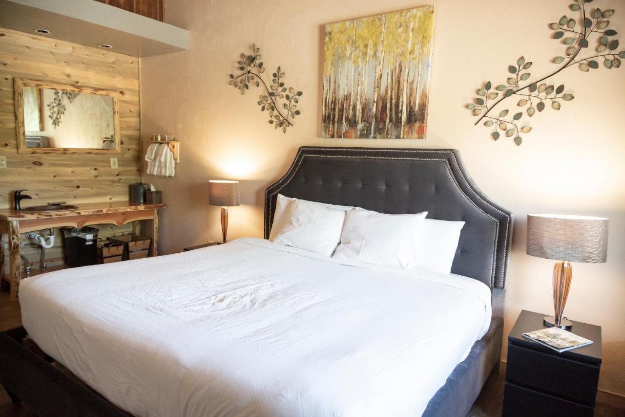 Arrowhead Mountain Lodge Cimarron Екстер'єр фото